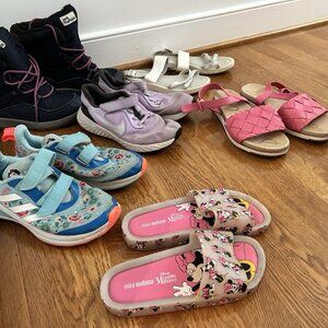 GIRL’S Lot of 6 Pairs, SHOES - Youth Size 3  – Trendy  and Cute Styles!